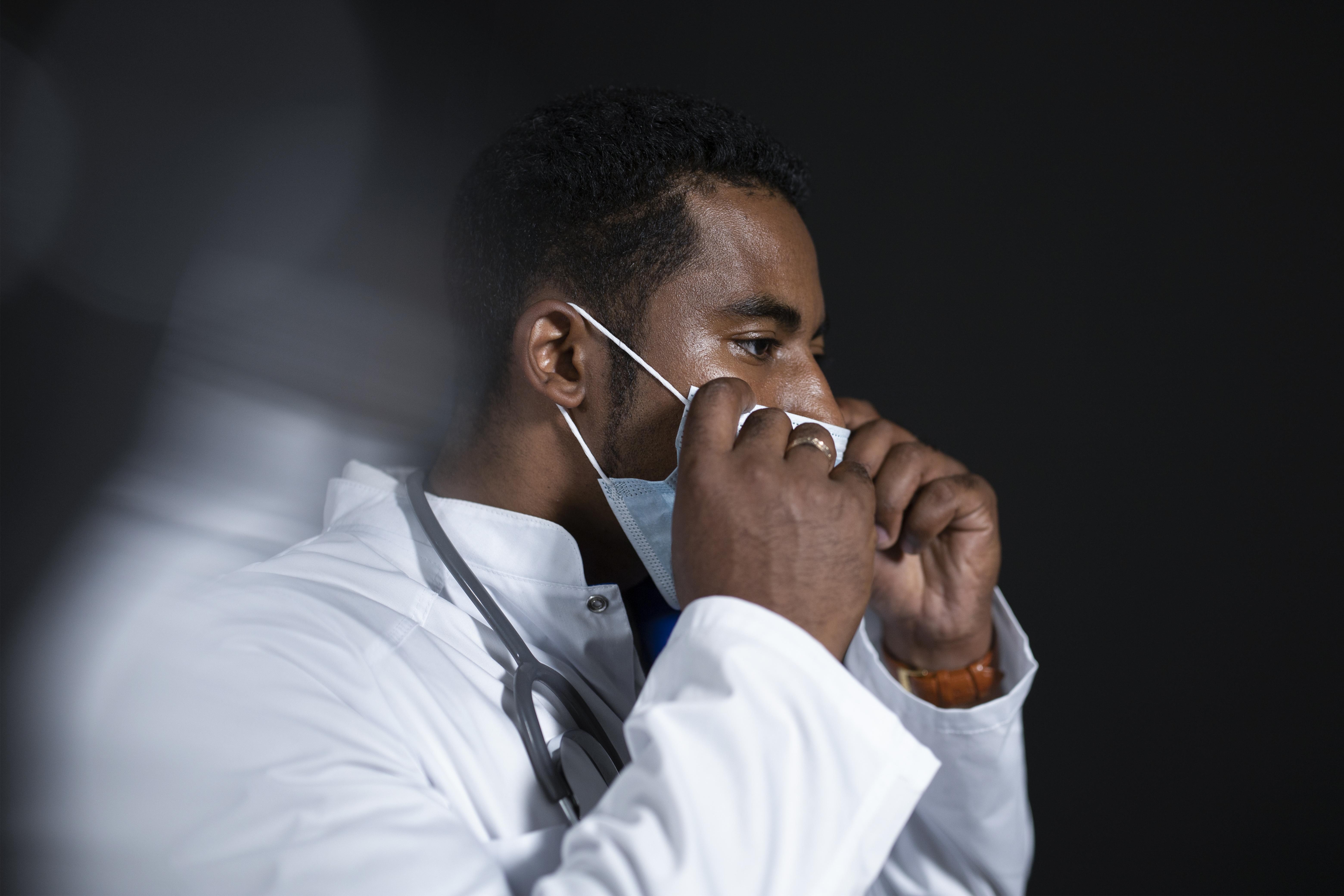 Mengenal Dispepsia dan Gastritis: Penyebab, Gejala, Serta Pengobatan Medis yang Tepat
